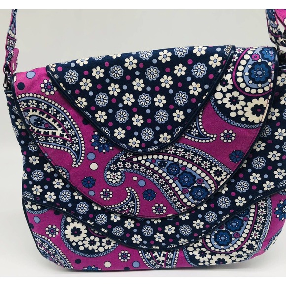 Vera Bradley Boysenberry - Shoulder Bag - Crossbody - Purse - Floral Medium Size - Picture 2 of 11